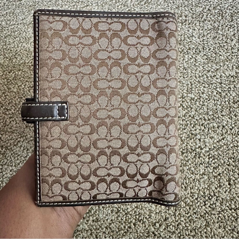 Coach Signature Print Easy Closure Wallet - Picture 3 of 3